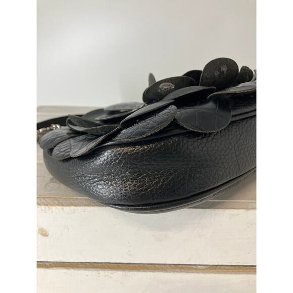 BRIGHTON SMALL BLACK LEATHER FLOWER PETAL SHOULDER BAG - Picture 8 of 16